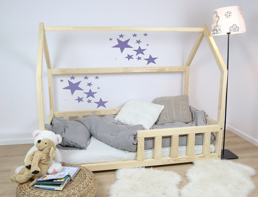 Classic cabin bed with bars