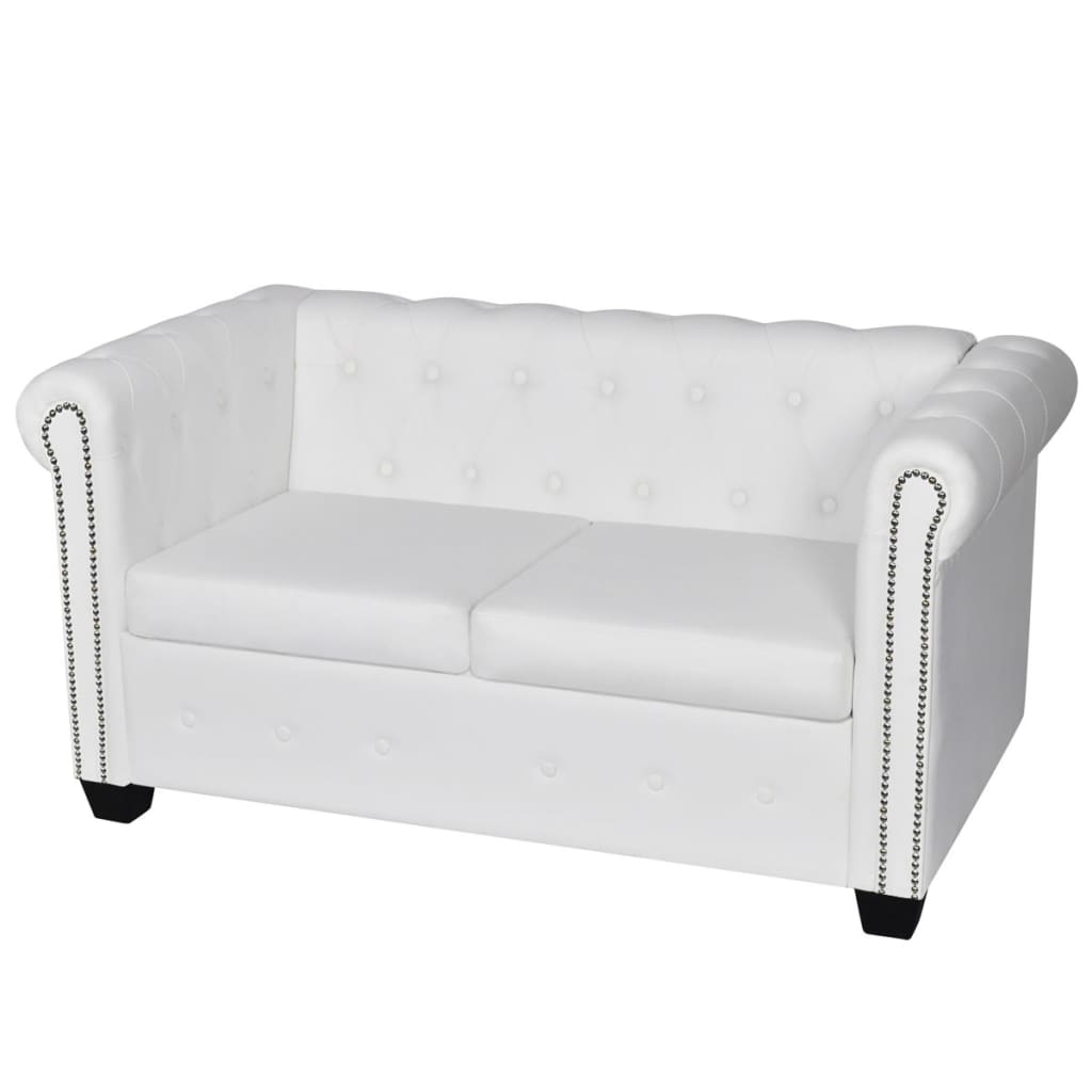 Chesterfield sofa with 2 seats and 3 white places