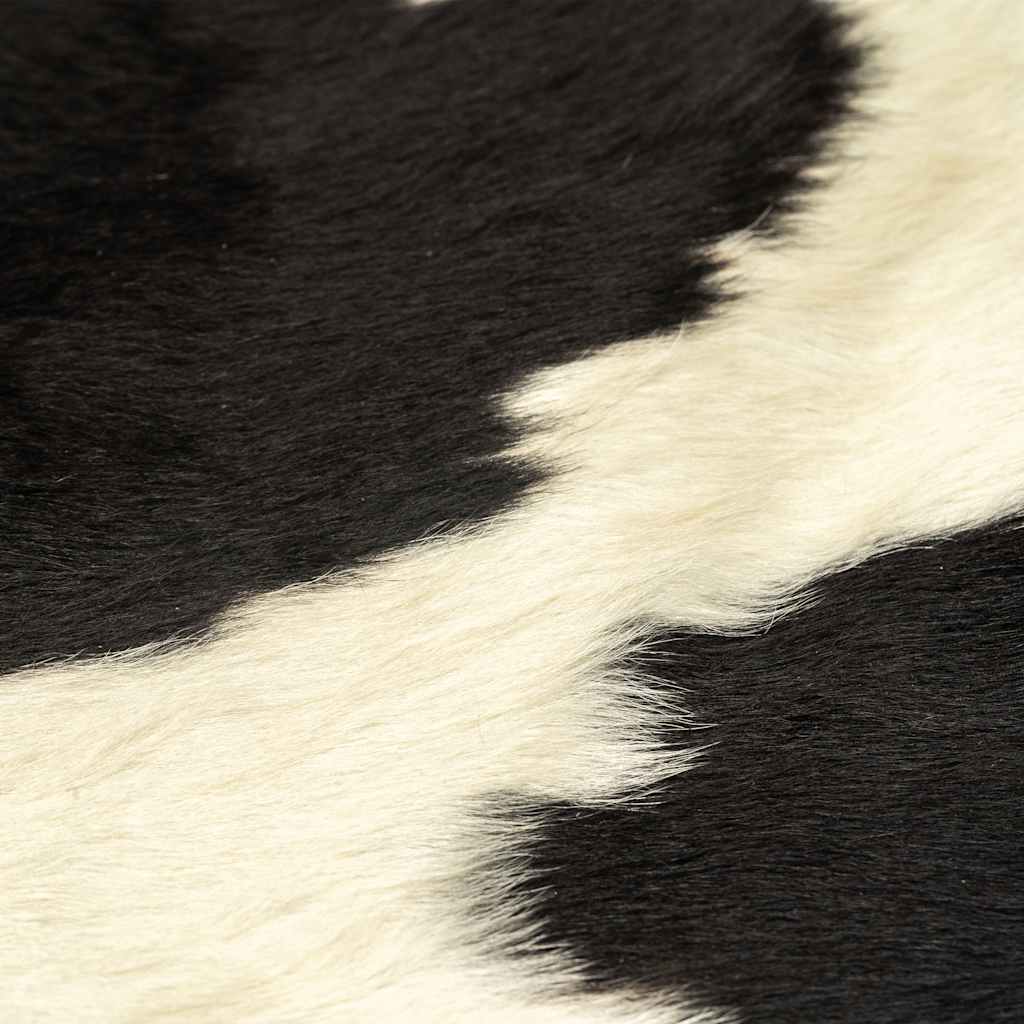 Alfombra en un verdadero cuero de vaca en blanco y negro 150 x 170 cm