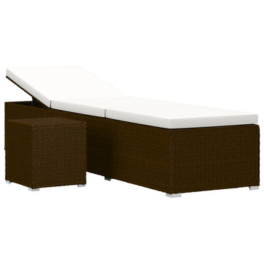 Silla larga con cojín y mesa de resina trenzada marrón