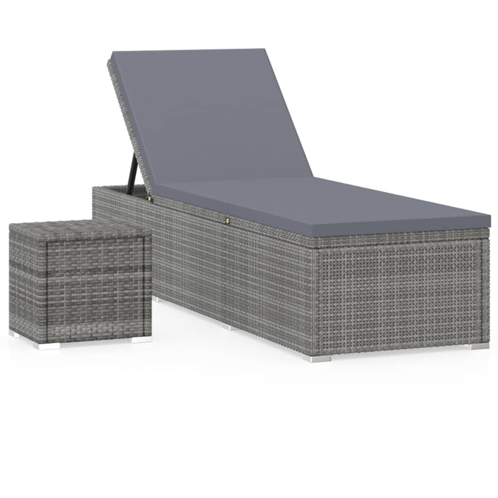 Silla larga con cojín y mesa de resina trenzada gris