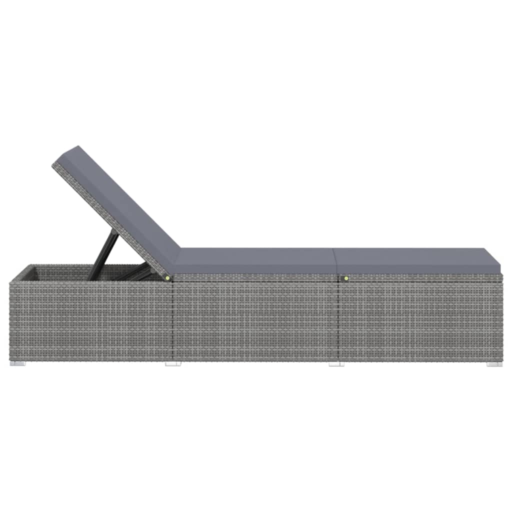 Silla larga con cojín y mesa de resina trenzada gris