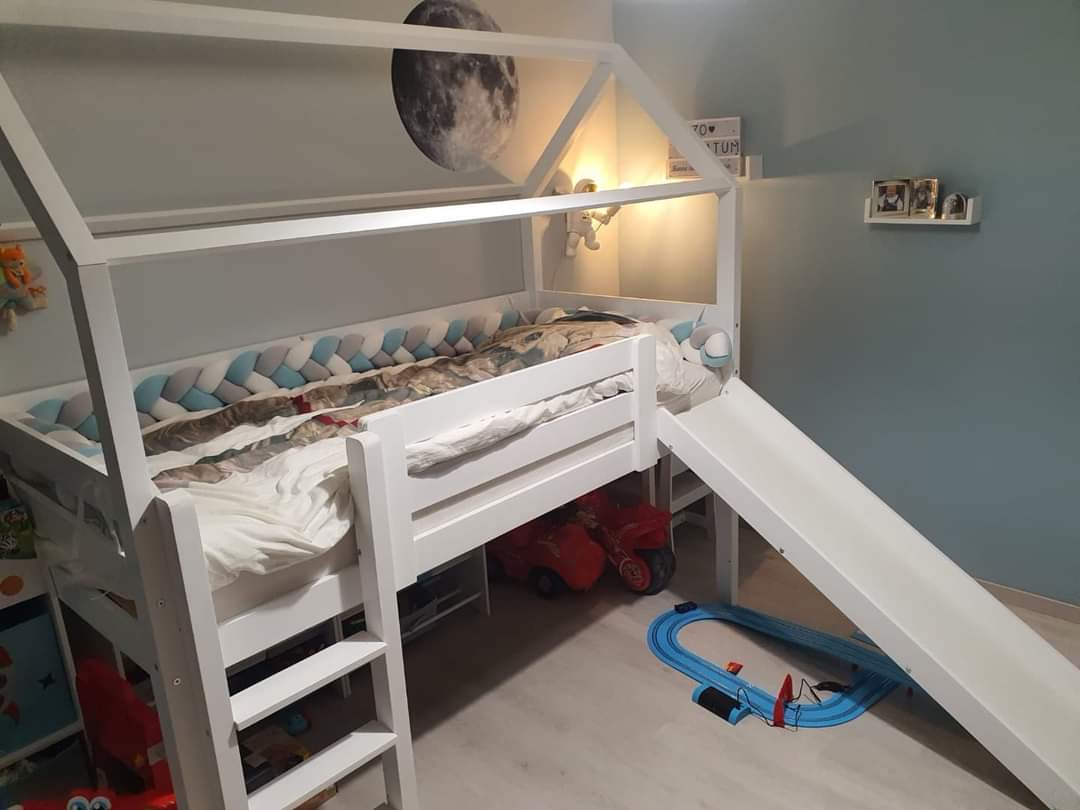 MIA TOBOGGAN Cabin Bed