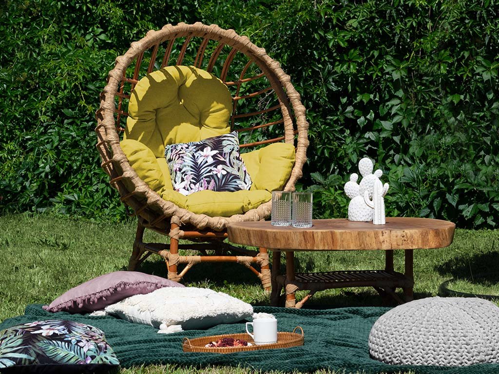 Fauteuil Cocooning de jardin en bois de saule LAURA