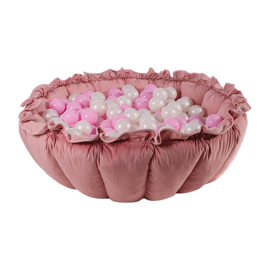 Tapete de flor e conjunto com cenário com 100 bolas rosa e pérolas
