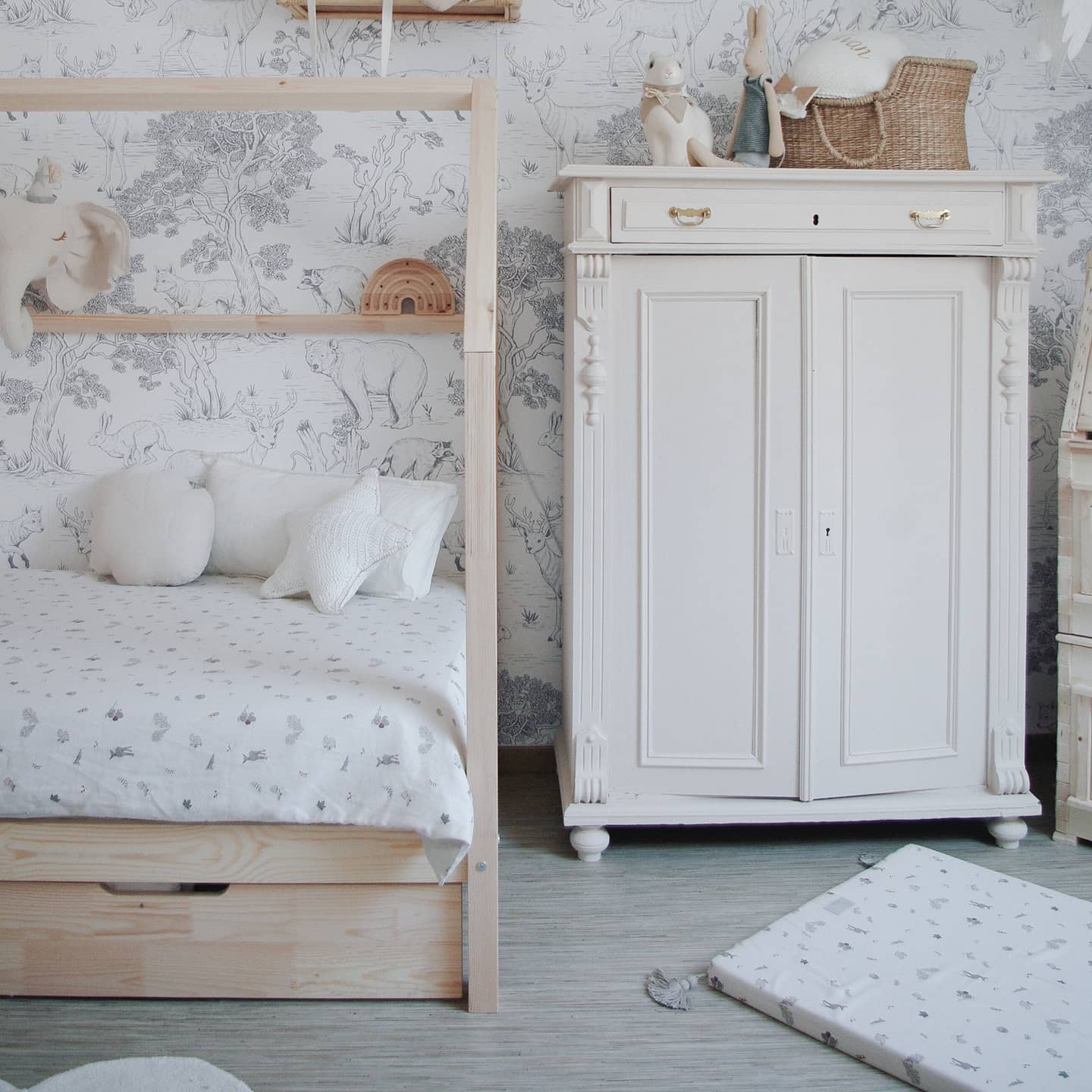 Mia Kabinenbett mit Schublade