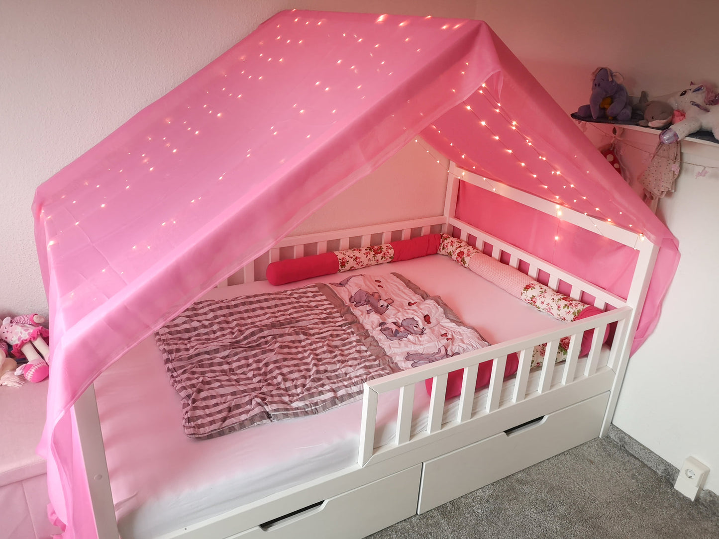 Livio cabin bed with drawer