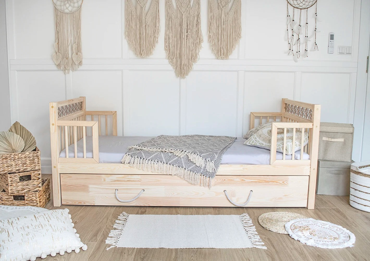 Lit enfant BOHO II avec tiroir à personnaliser