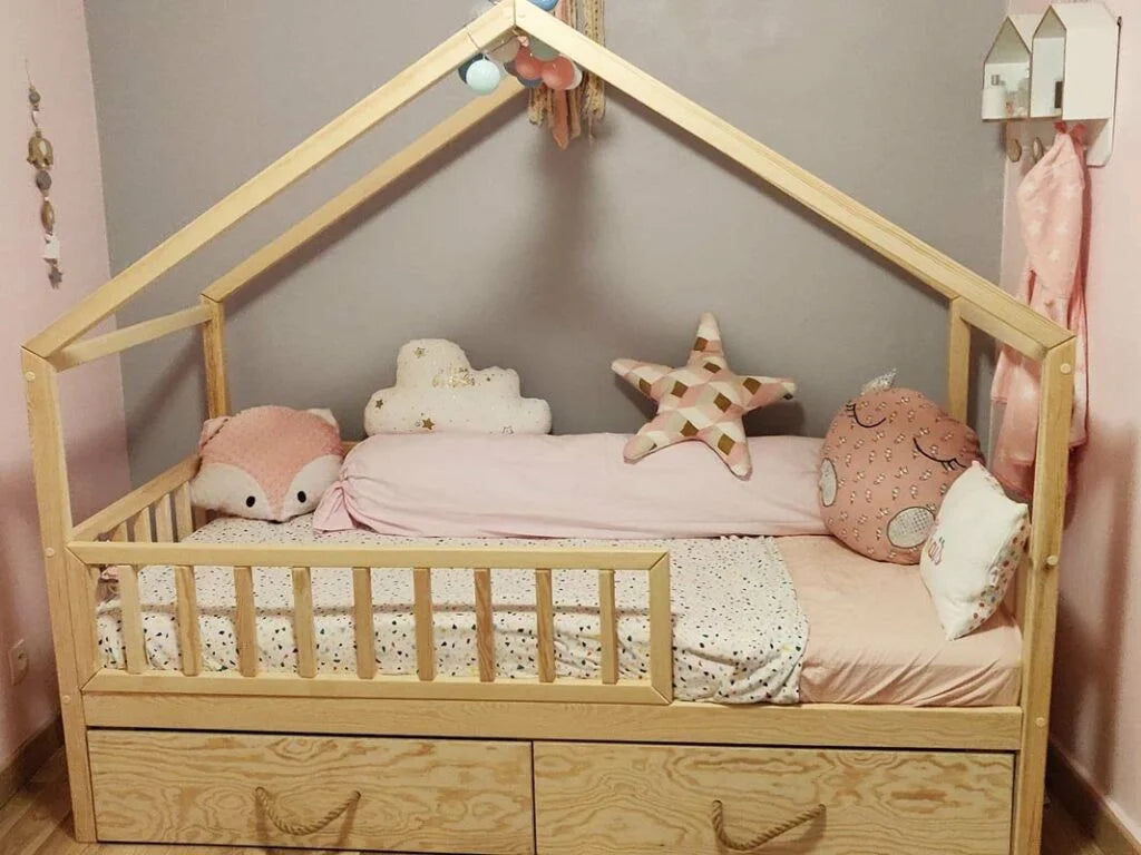 Livio cabin bed with drawer