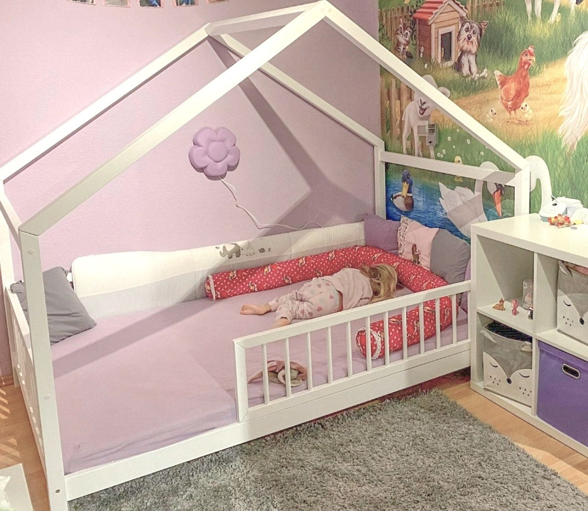 Luna Hut Bed