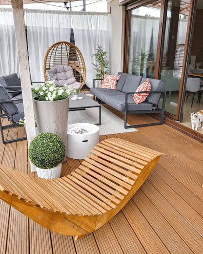 Acacia wooden tilting lounge chair