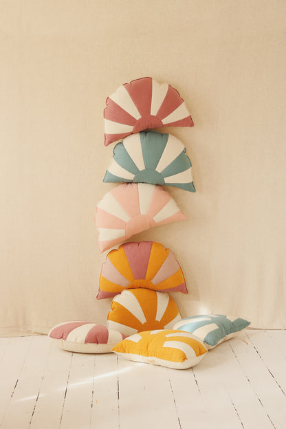Coussin décoratif Soleil Sunshine "Lazy Santa Cruz"