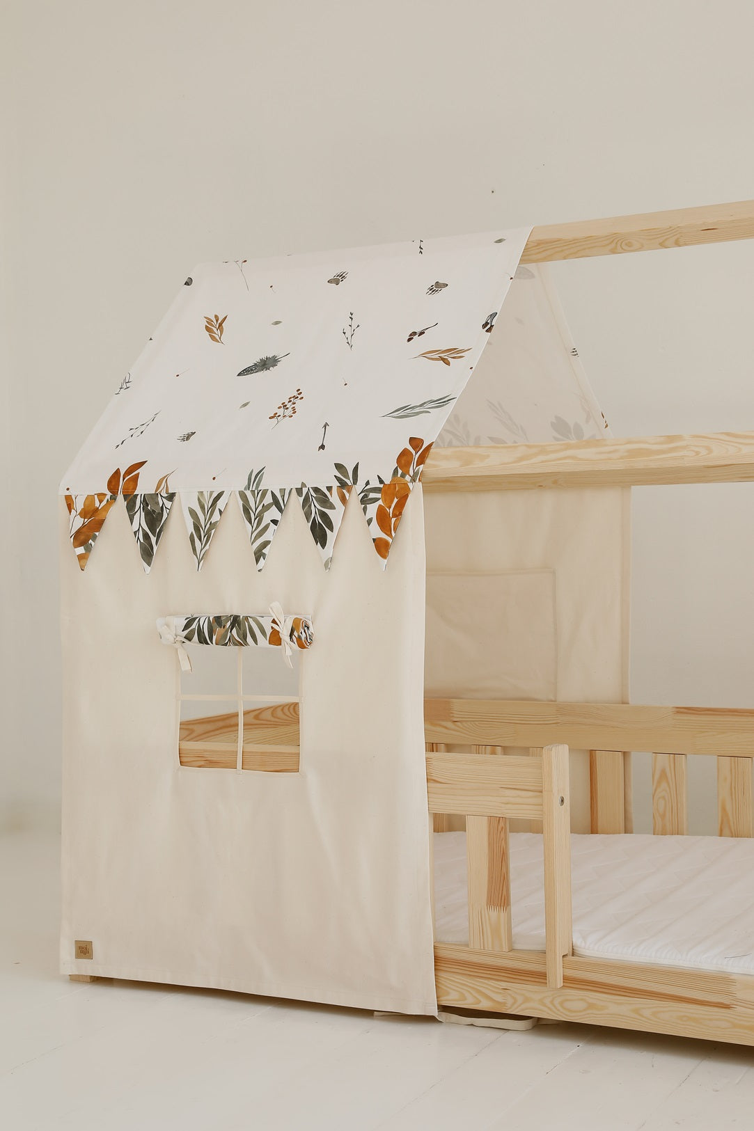 Curtain Cabin Authentic Cabin Retro