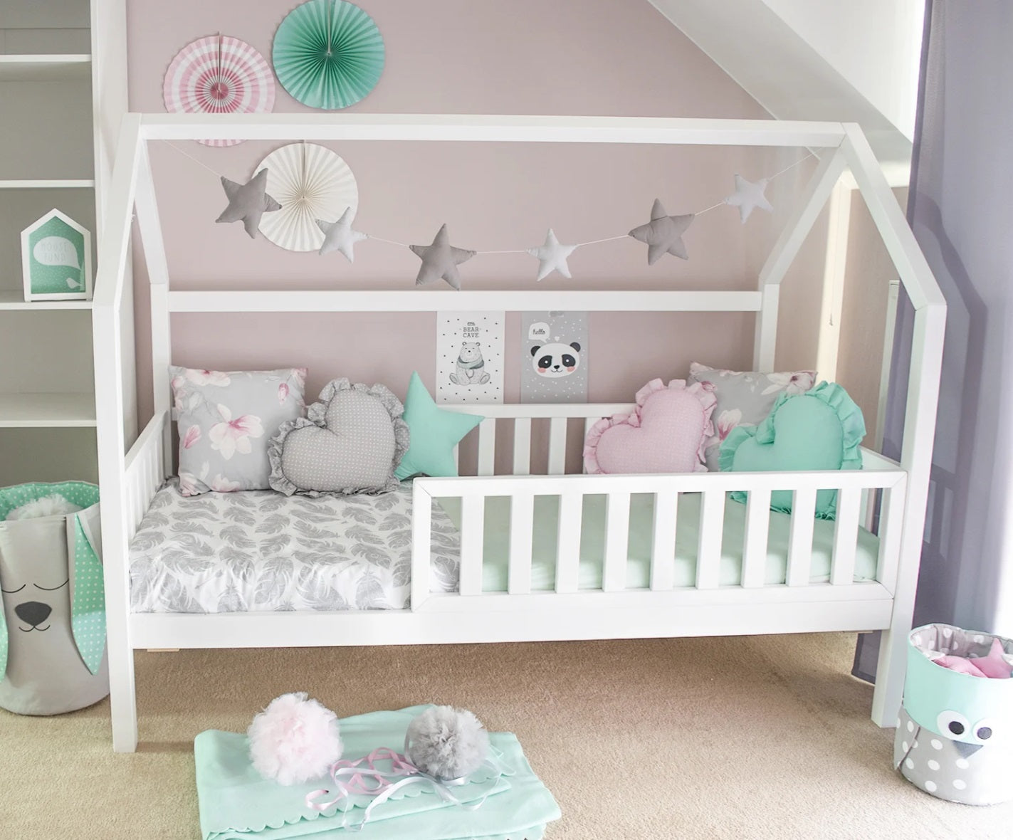 Cama luna hut