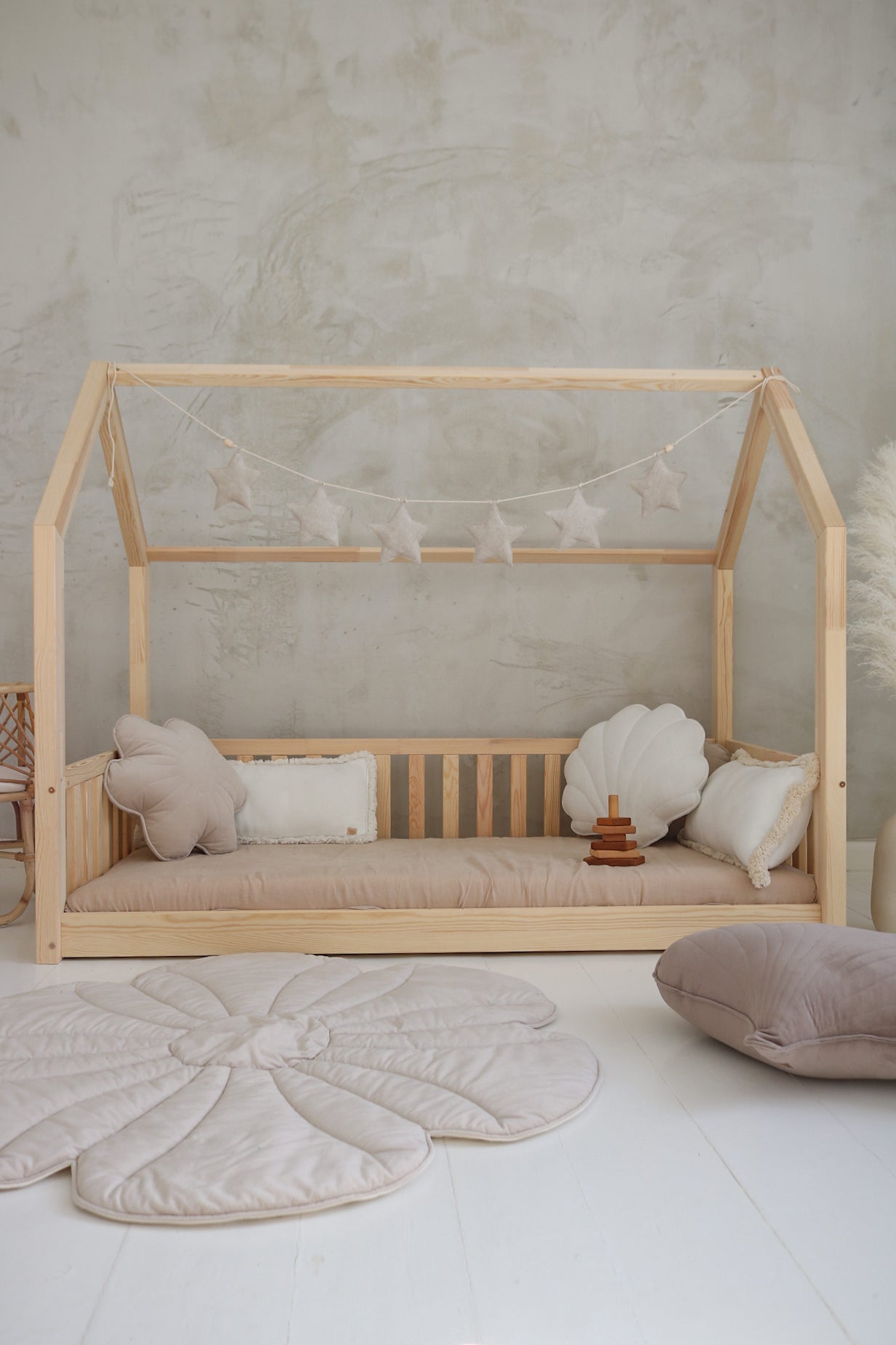 Tapis moelleux velours pour enfant flower Crème "Cream yucca"