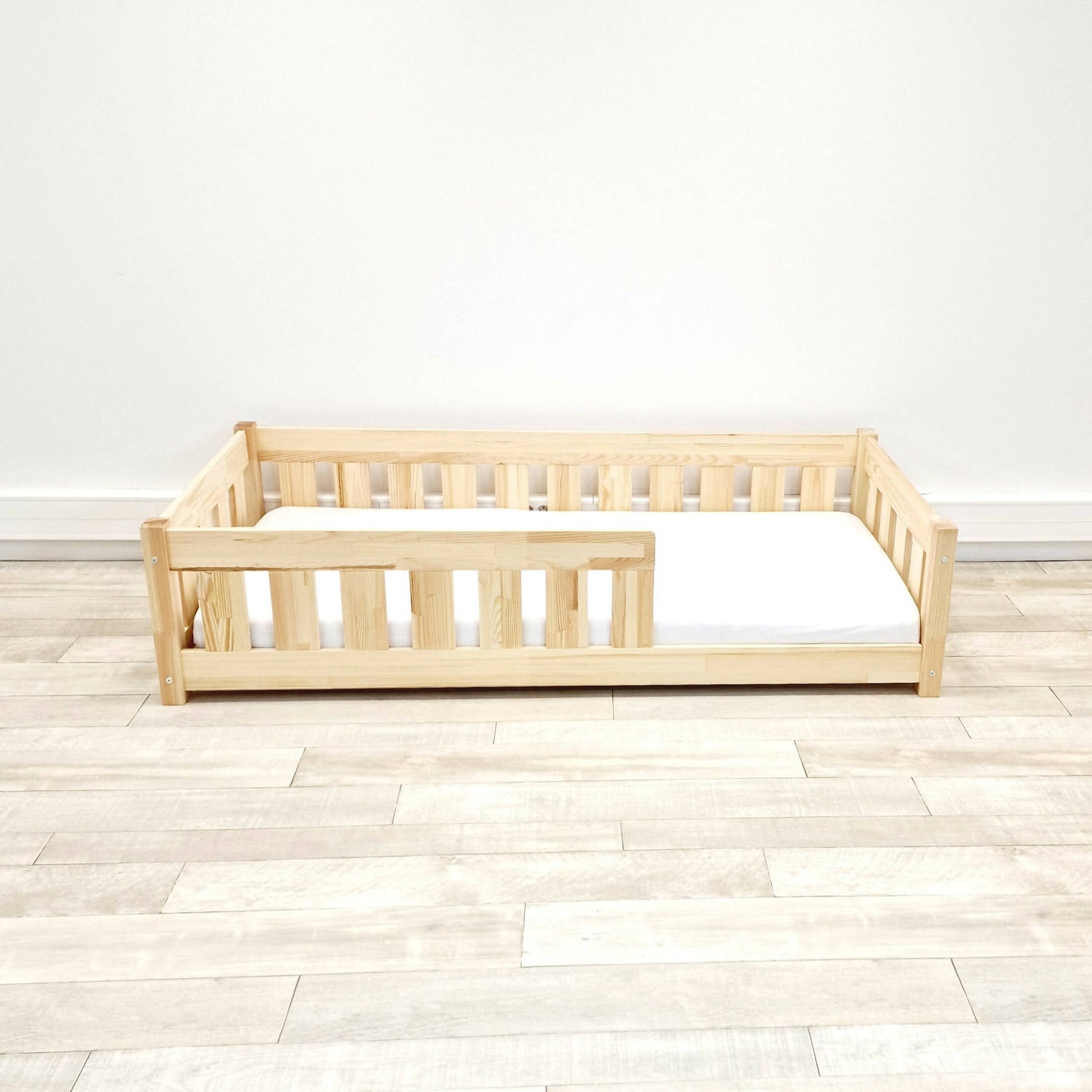Lit enfant Simple à barreaux